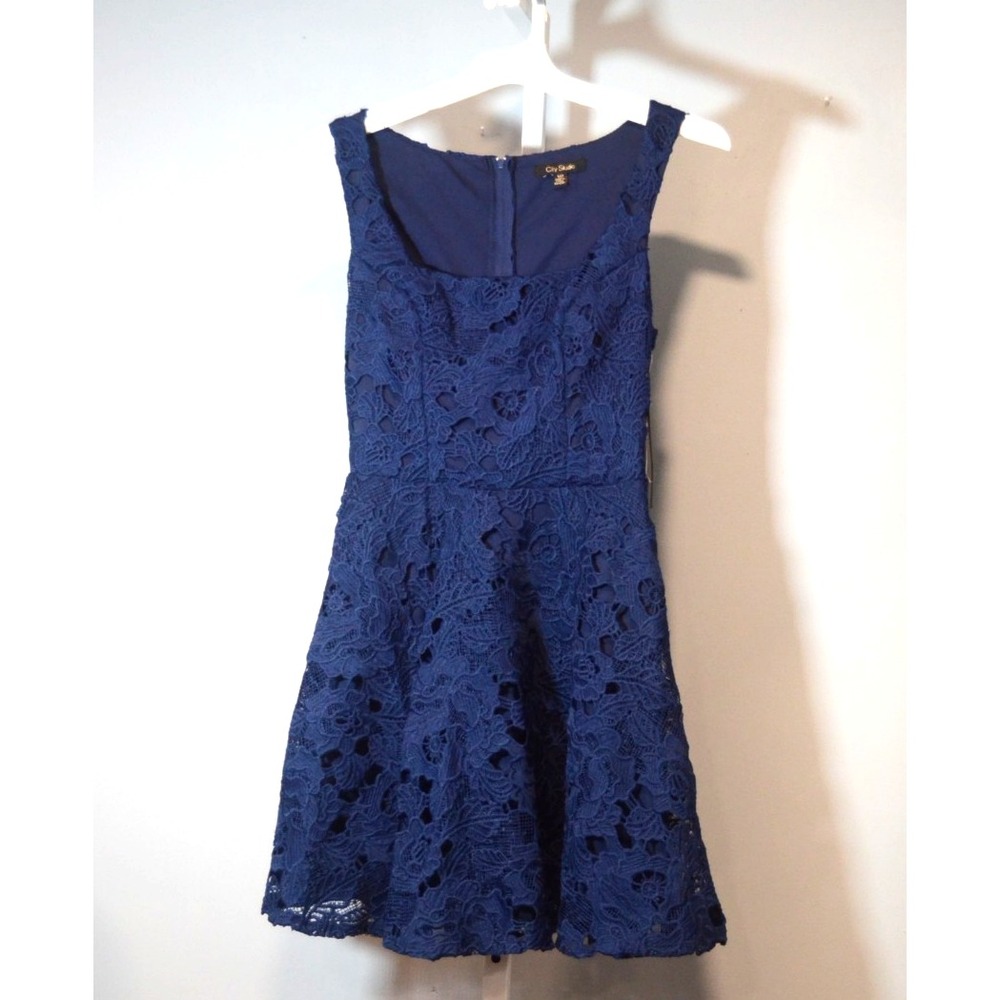City Studio Size 1/2 Blue Lace Fit/Flare Mini Dress Sleeveless HOCO Semi-Formal